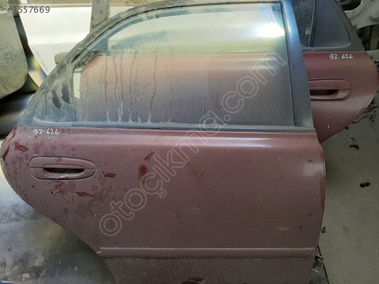 MAZDA 626 SOL ARKA VE SAĞ ARKA KAPI 1992-1993 ORJİNAL ÇIKMA