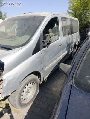 Fiat Skoda sol ön kapı