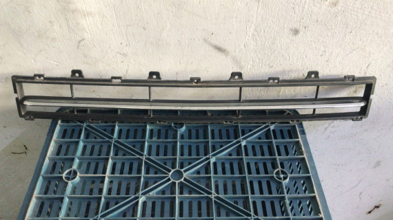 CHEVROLET CAPTİVA C100 ÖN TAMPON ORTA IZGARA ÇIKMA ORJİNAL