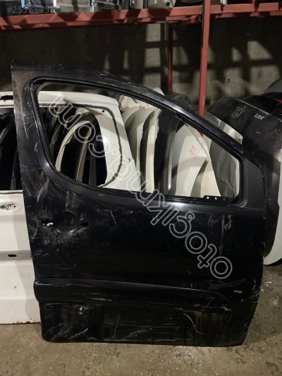 MERCEDES VİTO SAĞ ÖN KAPI