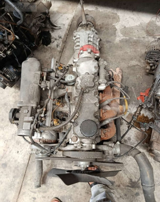 Opel omega a 2.0 motor