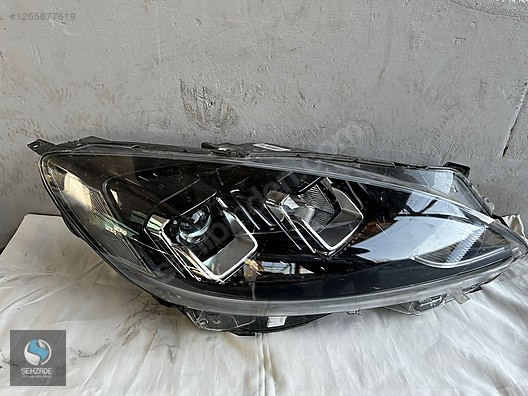 FORD KUGA SAĞ FAR ÇIKMA ORJİNAL