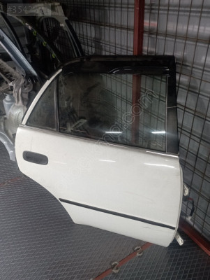 TOYOTA COROLLA TERRA SAĞ ARKA KAPI HATASIZ SÖKME