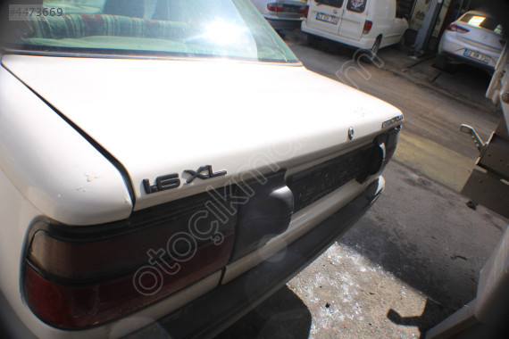 ÇIKMA TOYOTA COROLLA AE92 BAGAJ KAPAĞI 2492