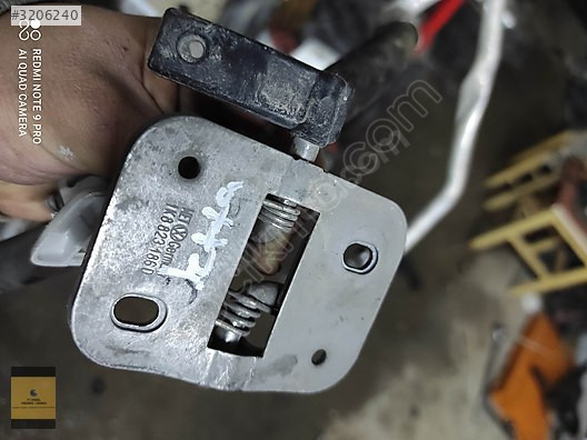 VW Jetta Kaput Kilidi Üst Caddy Passat Touran 1K8823186D