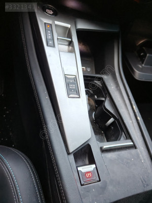 Peugeot 408 el freni butonu