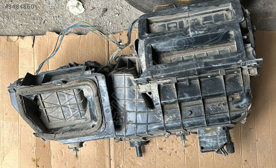 FİAT DOBLO KALORİFER KAZANI KUTUSU KÜMBET