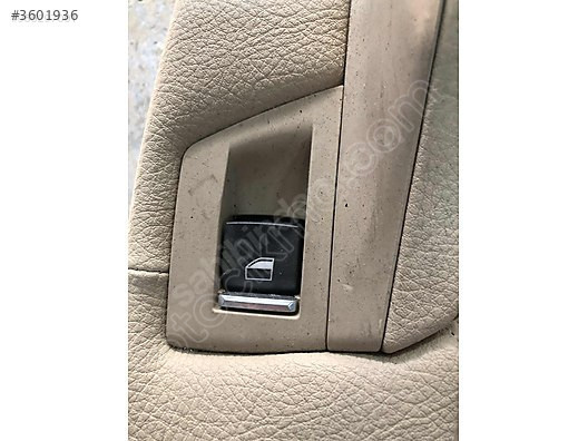 BMW F10 SOL ARKA CAM DÜĞMESİ