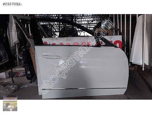 W212 Mercedes Sağ Ön Kapı