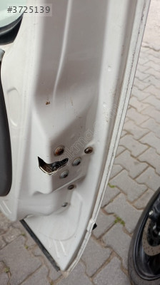fiat doblo sağ ön kapı kilidi