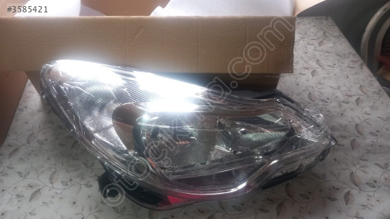 OPEL CORSA D MAKYAJLI SAG FAR.OTO ERKAN ÜNYE