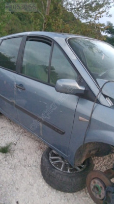 Renault Scenic 2 sağ ön kapi