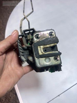 HYUNDAİ ACCENT BLUE ÖN SOL KAPI KİLİDİ ÇIKMA ORJİNAL