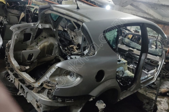 SEAT TOLEDO TAVAN  ARKA