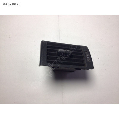 Audi Q7 Sol Klima Izgarası 4L0820901P