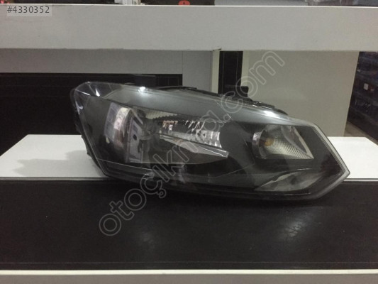 VOLKSWAGEN POLO SAĞ ÖN FAR