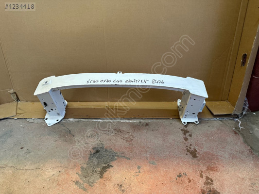 Volvo c40 ex40 elektrikli Tampon demiri