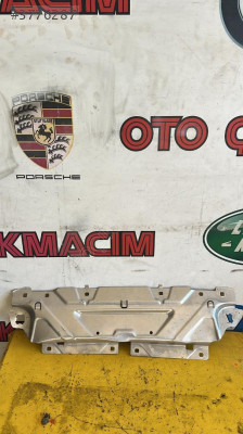BMW 3 Serisi G20 Ön Panel Orta Sac Parçası 7422287