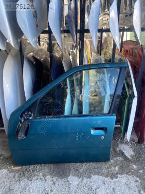 Peugoet 106 sol ön kapı
