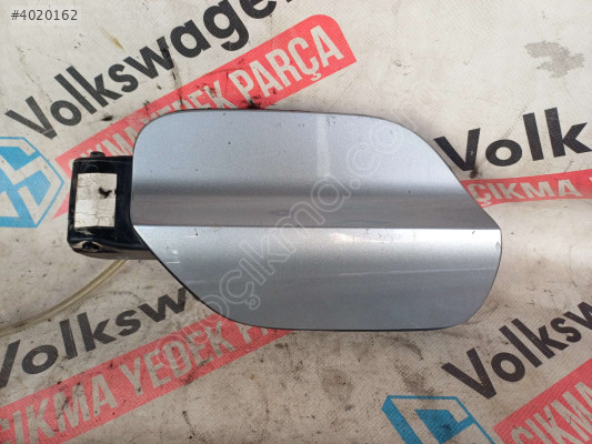 vw passat b8 depo kapağı