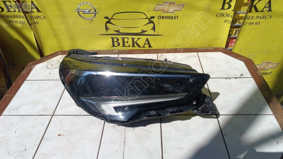 OPEL CORSA F SAĞ FAR ÇIKMA ORJİNAL YEDEK PARÇA