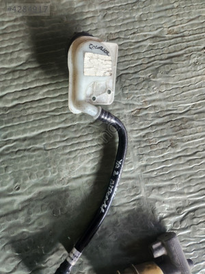 FORD TOURNEO COURİER ÇIKMA ORİJİNAL FREN HİDROLİK DEPOSU