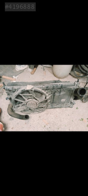 Ford focus 2 radyatör seti