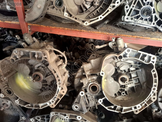 ÖZMEN OPEL CORSA D ÇIKMA 1.3 6 İLERİ MANUEL ŞANZIMAN ŞANZUMAN