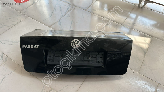 2000-2007 MODEL VW PASSAT B5 HATASIZ ORJ ÇIKMA BAGAJ KAPAĞI