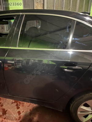 BMW E60 SOL ARKA KAPI