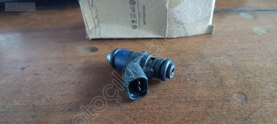 Polo Caddy 1,6 AEE benzin enjektörü OEM 036906031AG orj sıfır