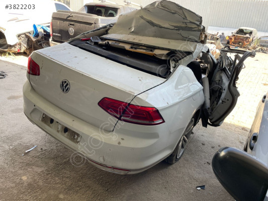 VW PASSAT B8 SAĞ ARKA ÇAMURLUK ÇIKMA ORJİNAL