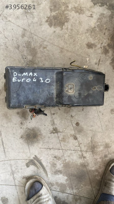 Isuzu D Max sigorta kutusu Euro 4