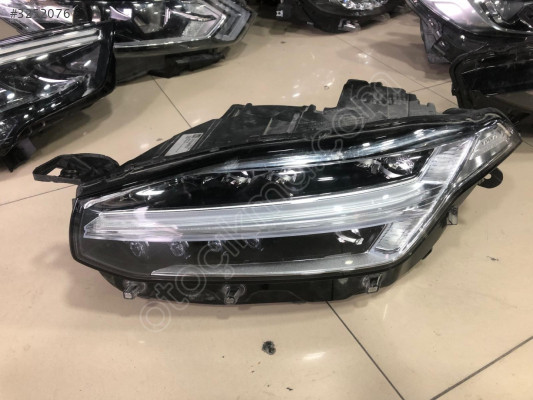 VOLVO XC90 LEDLİ MERCEKLİ SOL FAR 32338952