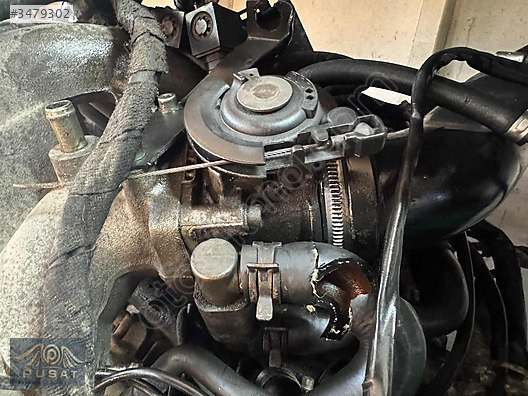 VOLKSWAGEN PASSAT B5 ÇIKMA ORJİNAL BOĞAZ GAZ KELEBEĞİ