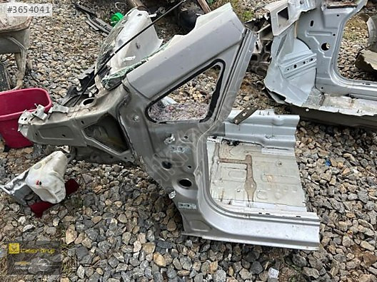 OPEL CORSA D SOL ÖN ÇEYREK ÇIKMA SÖKME YEDEK PARÇA