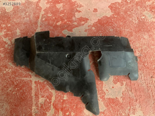 SKODA OCTAVİA RADYATÖR BRAKETİ SAĞ 5E0121284