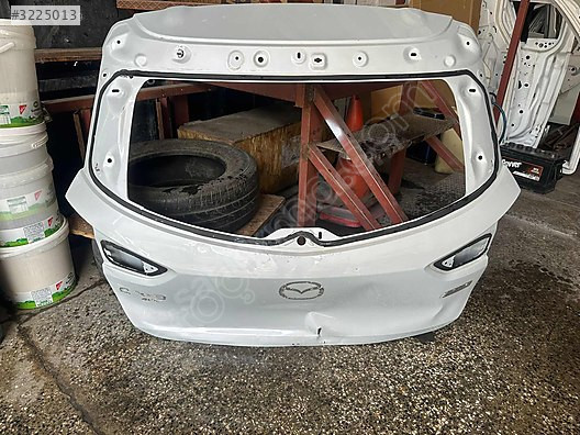 MAZDA CX 3 BAGAJ KAPAĞI ÇIKMA ORJİNAL