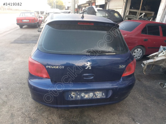 PEUGEOT 307 Bagaj Kapak Parçası - Mert Oto Çıkma Parçaları