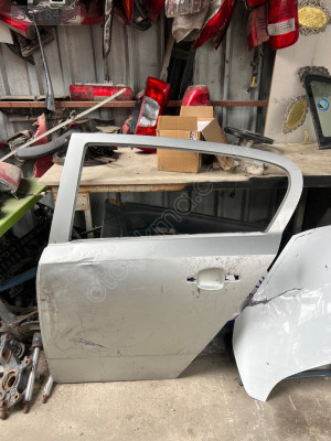 Opel astra H çıkma arka sol kapı