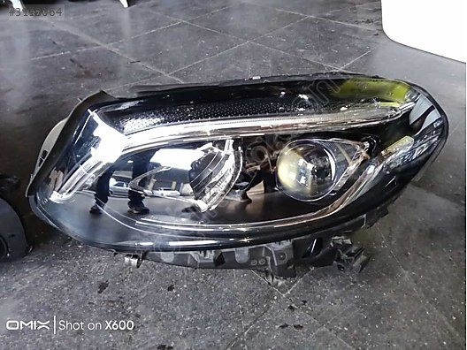 Mercedes W246 kasa makyajlı sol far 15.000 TL