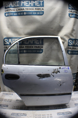 ÇIKMA TOYOTA COROLLA 101 EFSANE KASA SAĞ ARKA KAPI 2047