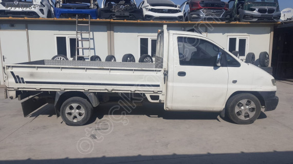 hyundai starex 2006 arka tampon demiri (son fiyat)