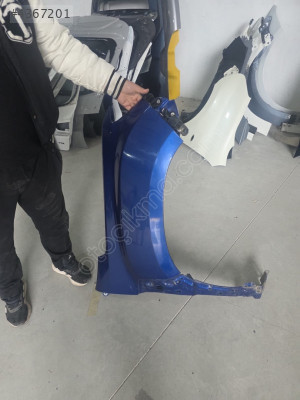 2017/2024 DACİA DUSTER LACİVERT SAĞ ÖN ÇAMURLUK ORJINAL