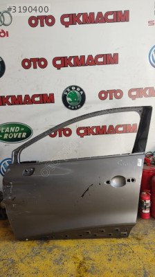Renault Clio 4 için Sol Ön Kapı - Oto Çıkma Parçaları