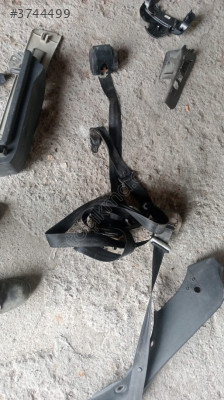 2001 Polo emniyeti kemeri çıkma