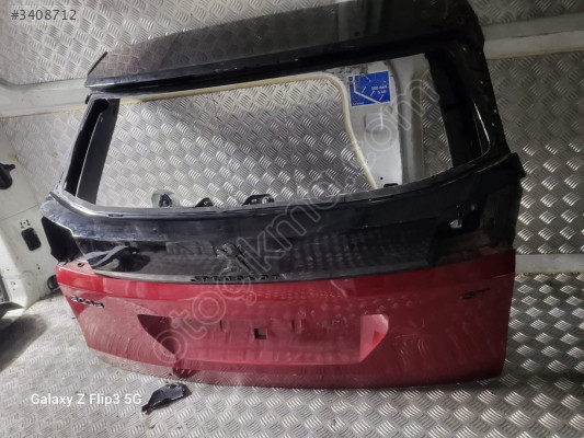 Peugeot 3008 arka bagaj kapağı