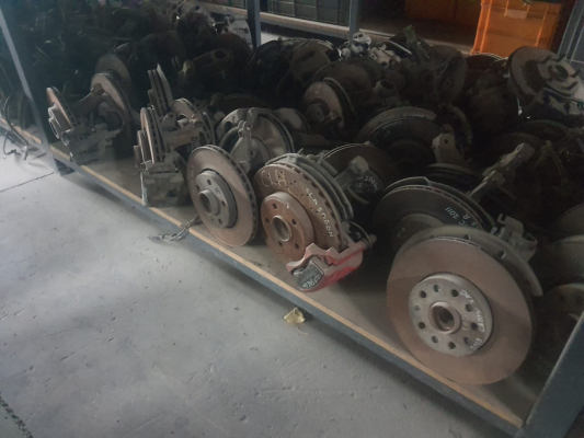 nissan vanette 2000 sağ sol ön taşıyıcı/porya (adet-son fiyat)