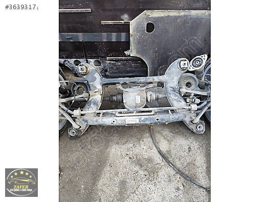 A2043520514 MERCEDES W204 C ARKA TRAVERS