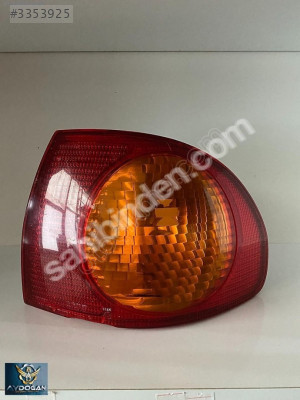 OTO CEM'DEN ÇIKMA TOYOTA COROLLA STOP SAĞ DIŞ